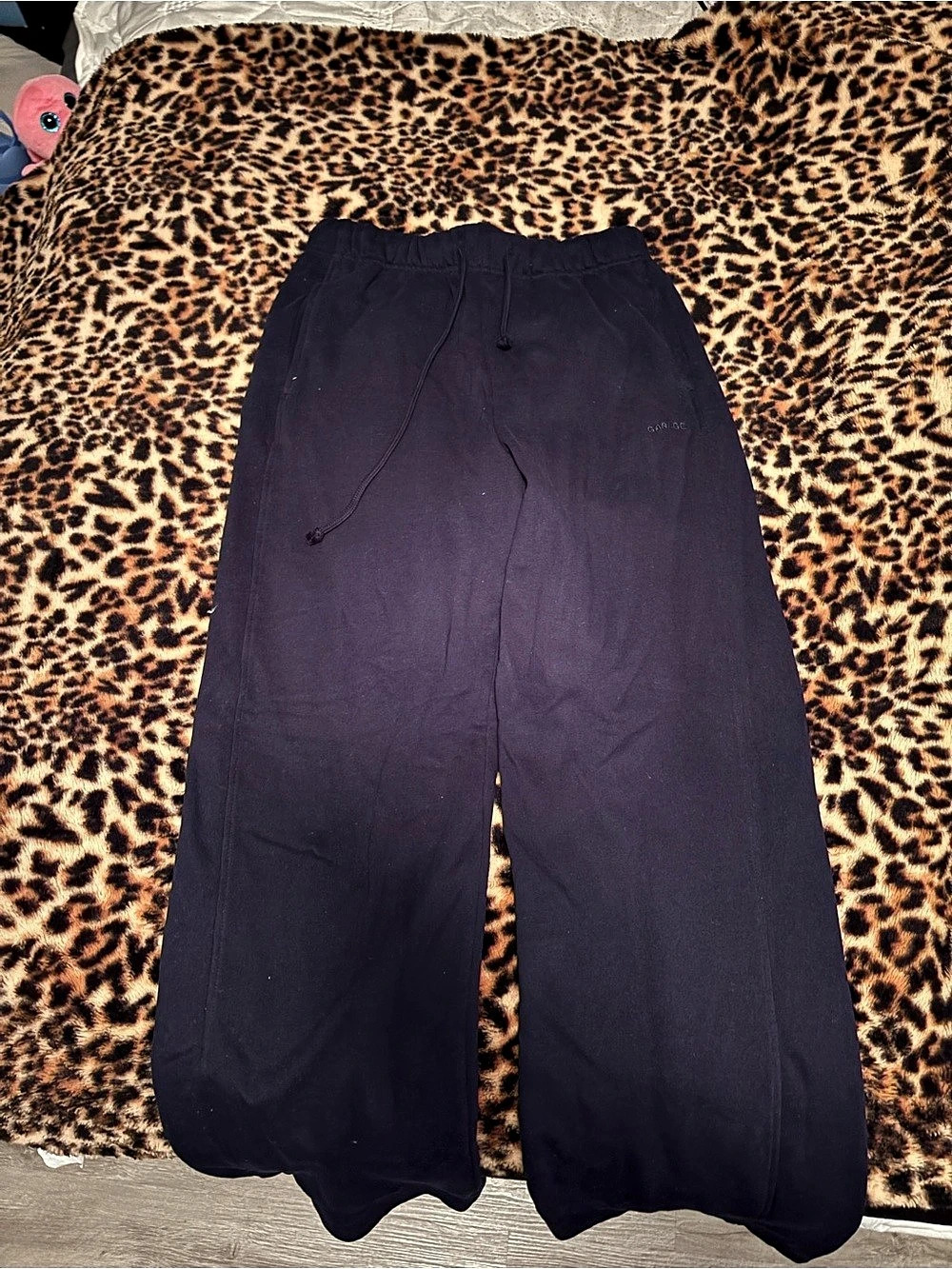 Garage Ultrafleece Straight Leg Sweatpants in the color navy in a size medium